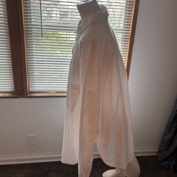 Arula For Captivating You White button down 1 pocket top, size 3X - Picture 2 of 5